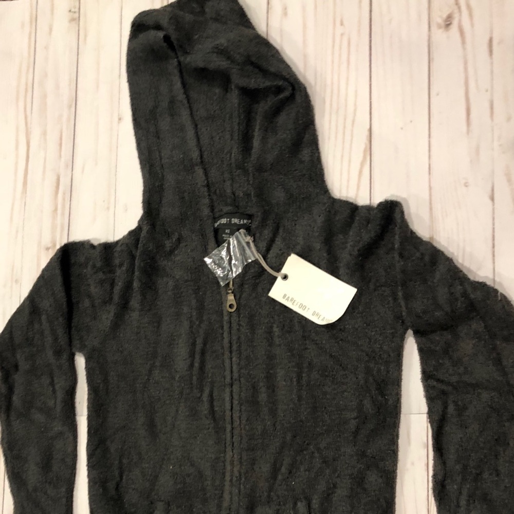 Barefoot dreams zip up jacket